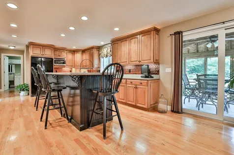 38 Rockwood Terrace Auburn NH 03032