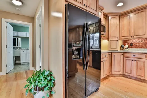 38 Rockwood Terrace Auburn NH 03032