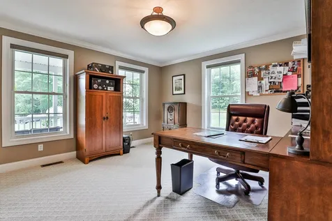38 Rockwood Terrace Auburn NH 03032