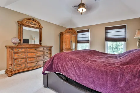 38 Rockwood Terrace Auburn NH 03032