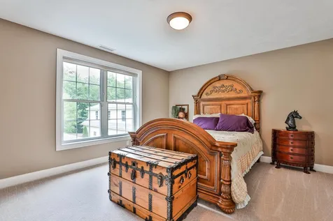 38 Rockwood Terrace Auburn NH 03032