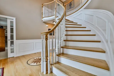 38 Rockwood Terrace Auburn NH 03032
