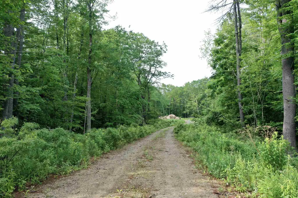 40 Pulpit Road Bedford NH 03110