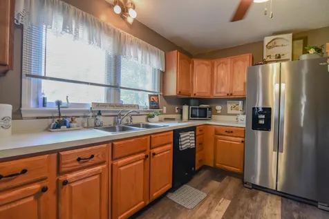 4 Bean Hill Road Northfield NH 03276