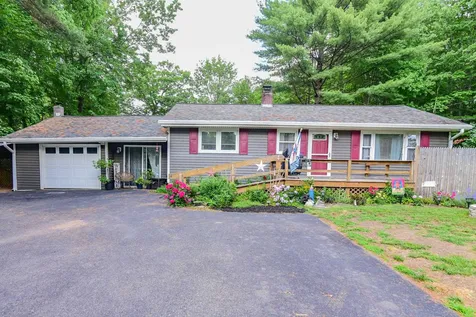 4 Bean Hill Road Northfield NH 03276