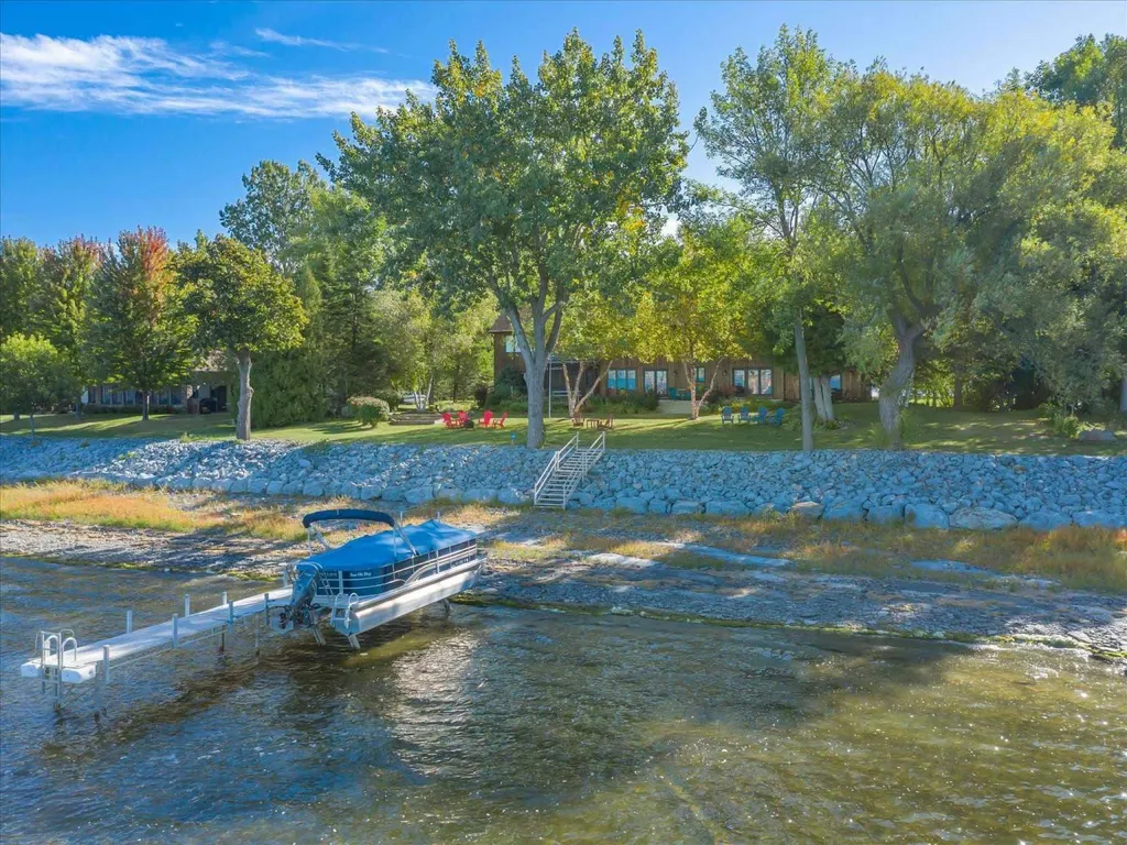 1360 Windmill Point Road Alburgh VT 05440