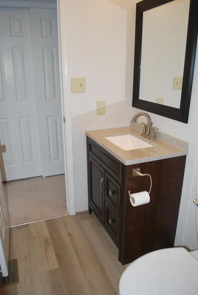 11 Greatstone Drive Nashua NH 03063