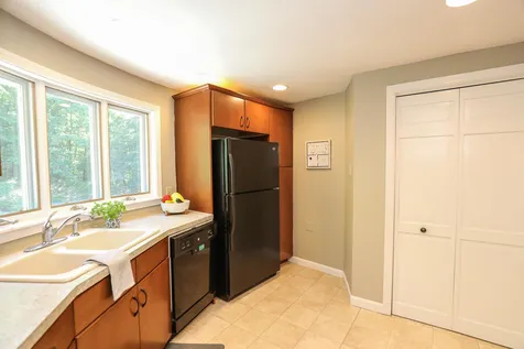 4 Prospect Hill Road Sunapee NH 03782