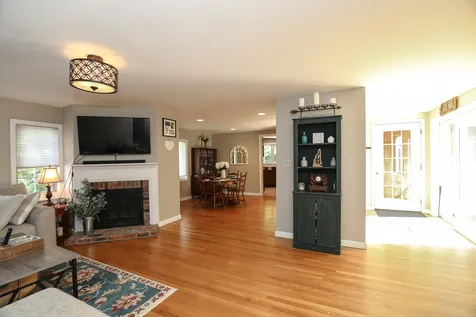 4 Prospect Hill Road Sunapee NH 03782