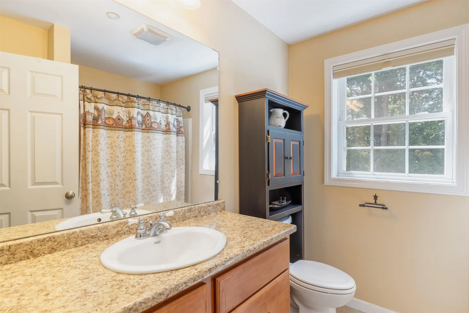 8 Walnut Farm Road Newton NH 03858