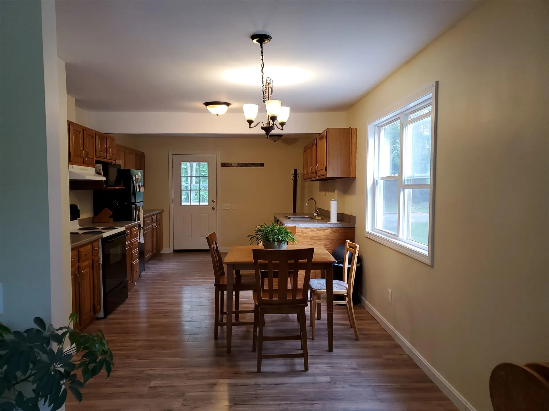 408 Howe Hill Road Grantham NH 03753