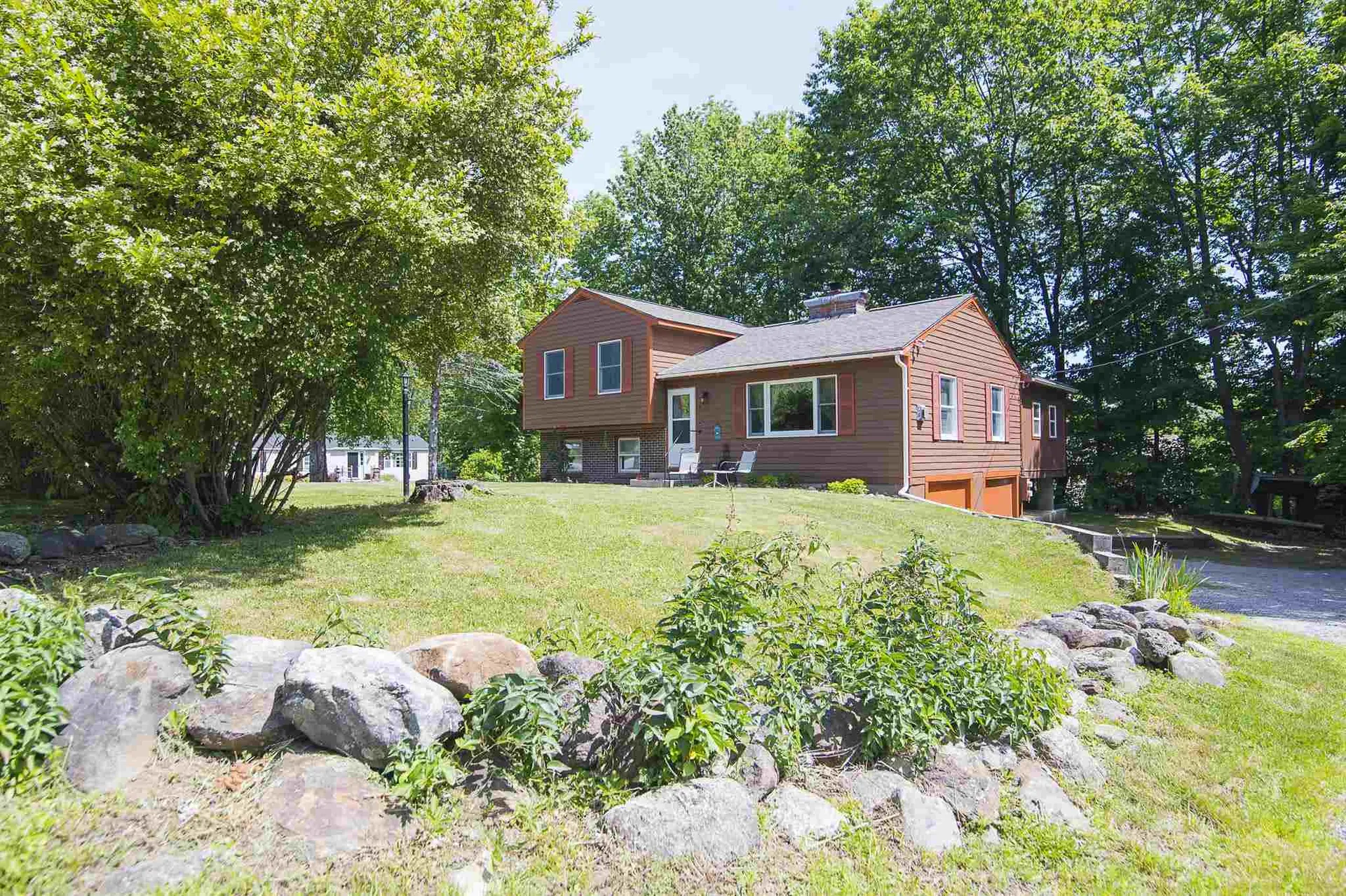 4 Williams Road Hillsborough NH 03244