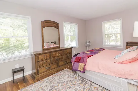 4 Williams Road Hillsborough NH 03244