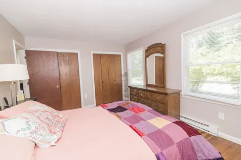 4 Williams Road Hillsborough NH 03244