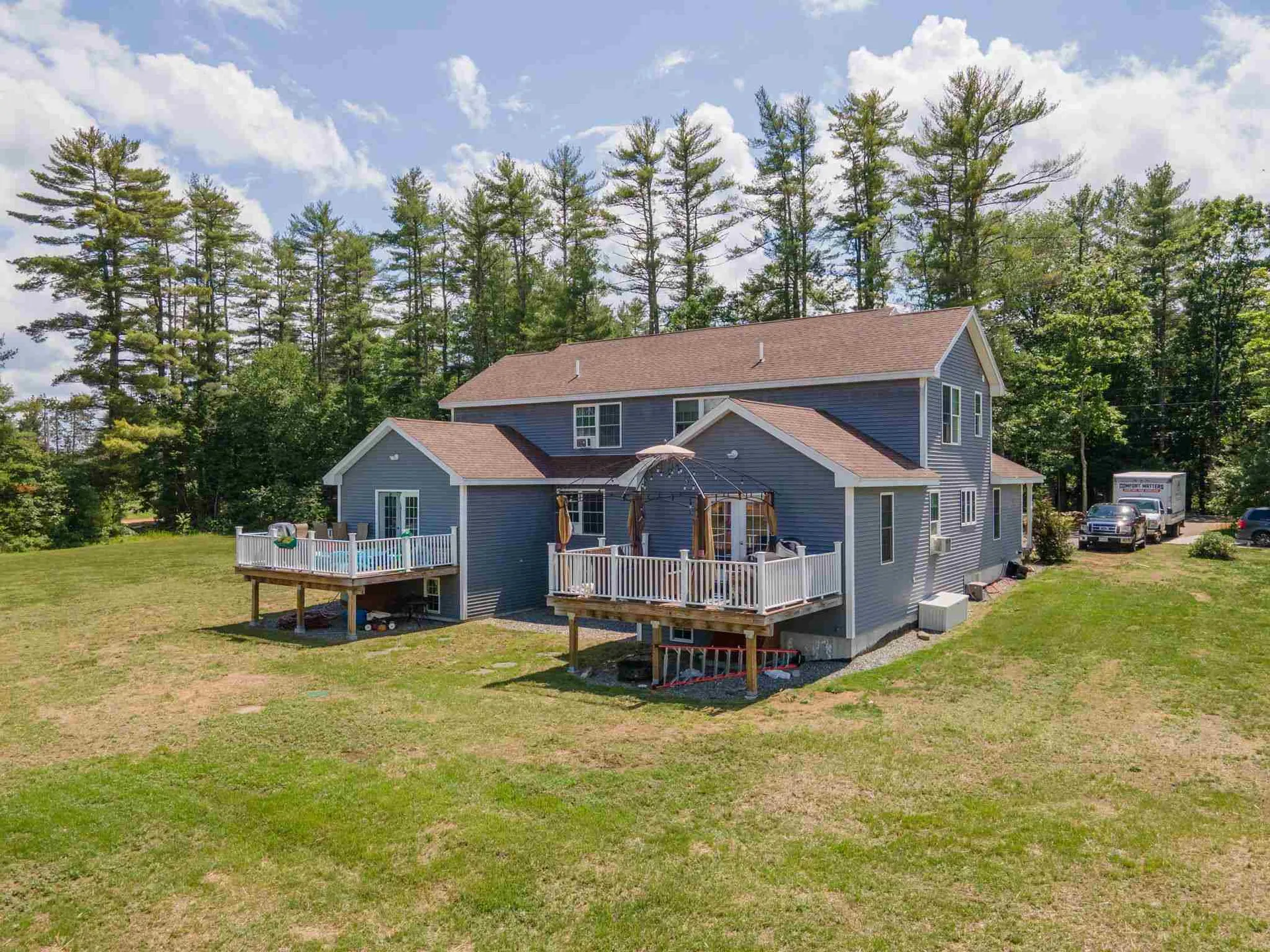 7208 School Street Loudon NH 03307
