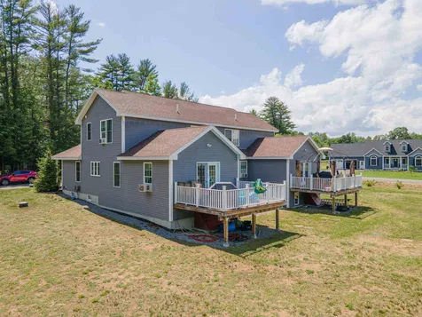 7208 School Street Loudon NH 03307