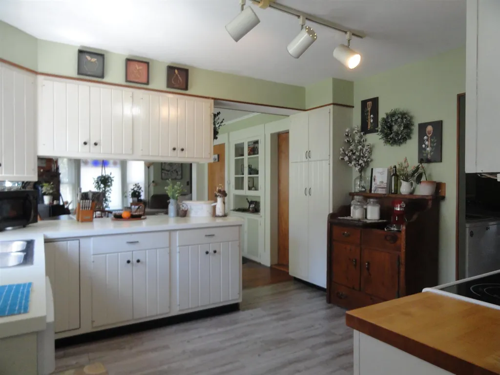 56 Laurel Street Newport NH 03773