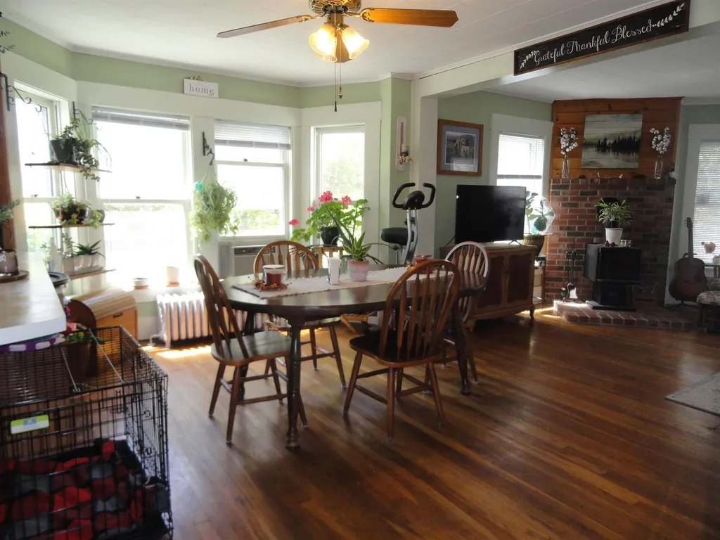 56 Laurel Street Newport NH 03773