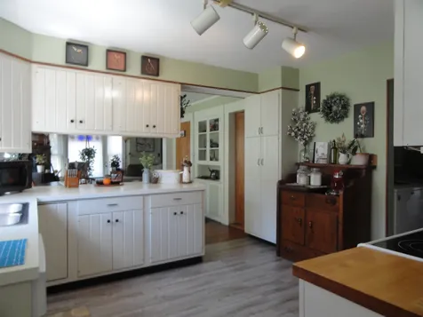 56 Laurel Street Newport NH 03773