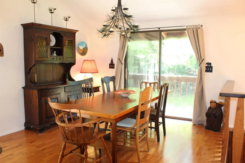 227 Old Sawmill Road Londonderry VT 05148
