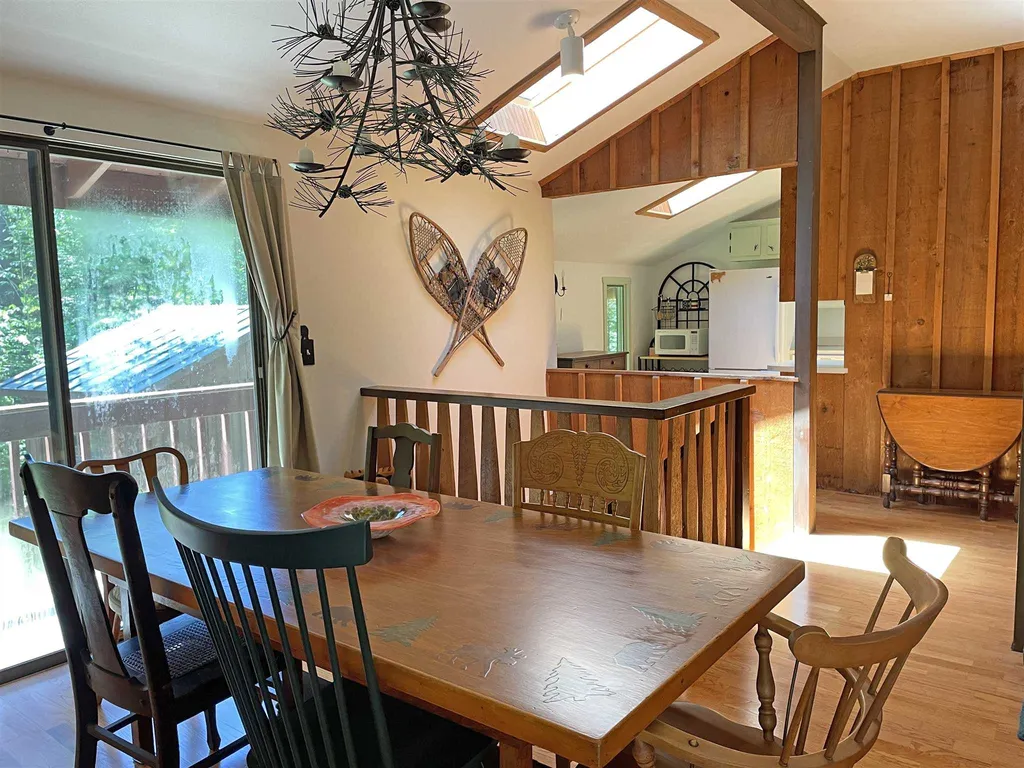 227 Old Sawmill Road Londonderry VT 05148