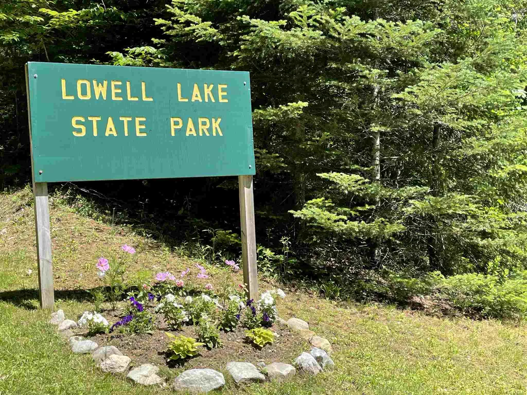 227 Old Sawmill Road Londonderry VT 05148