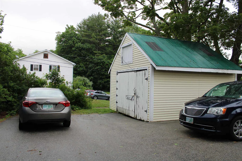 27 Church Street Hillsborough NH 03244