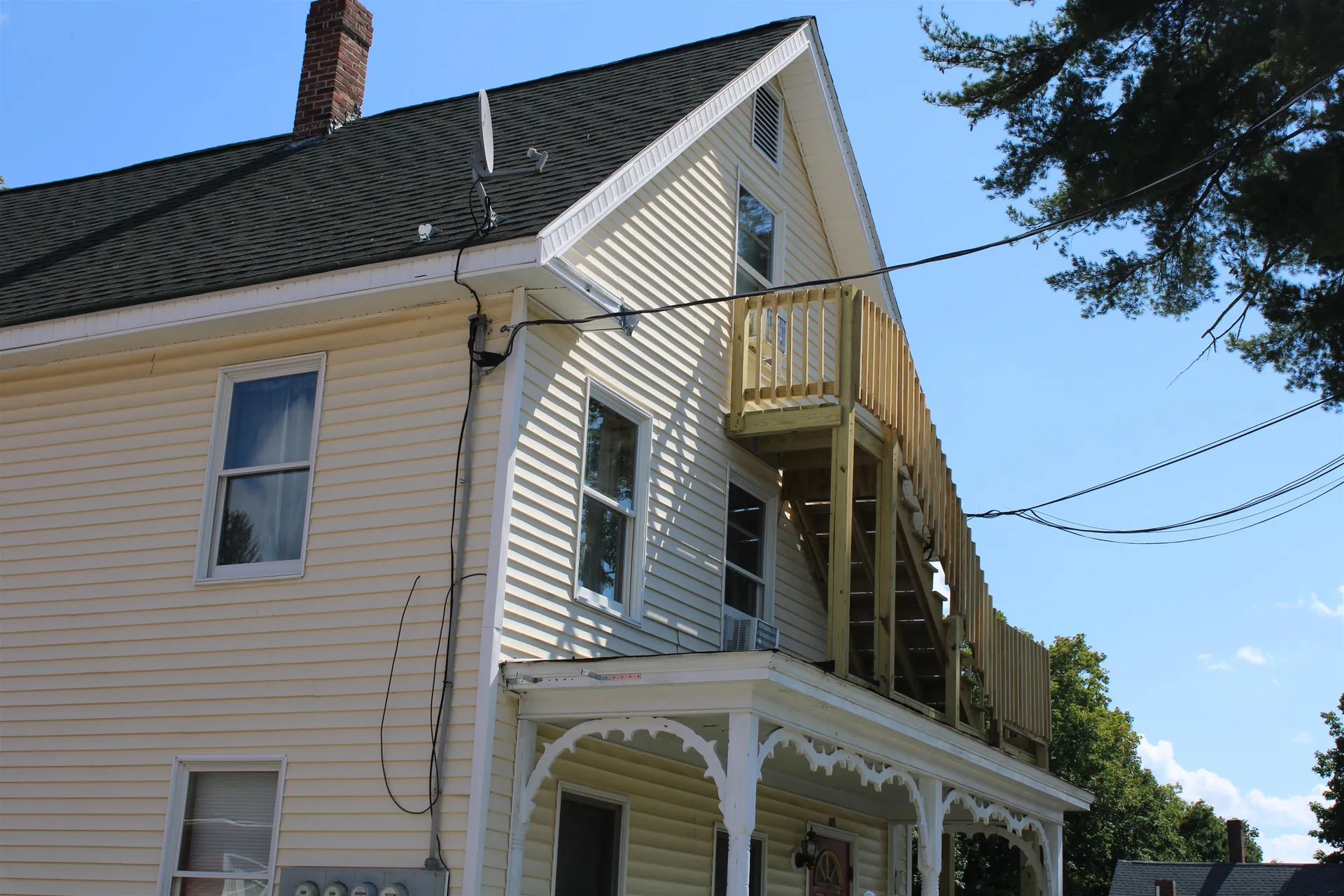 27 Church Street Hillsborough NH 03244