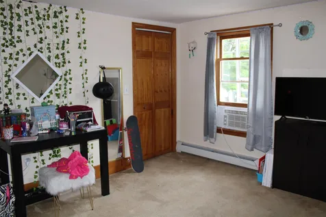 27 Church Street Hillsborough NH 03244