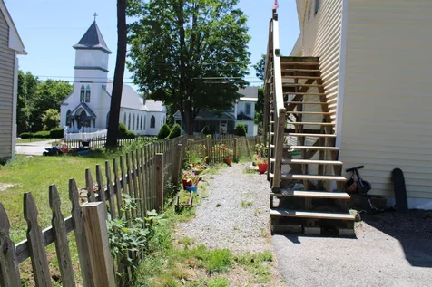 27 Church Street Hillsborough NH 03244