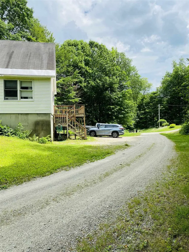 34 Gill Drive Guilford VT 05301