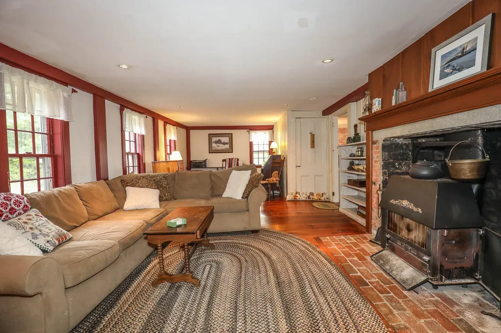 134 Blake Road Epping NH 03042