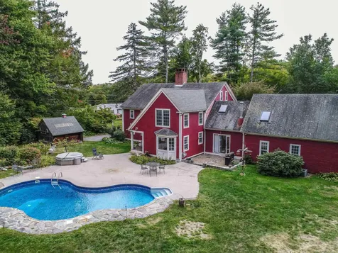 134 Blake Road Epping NH 03042