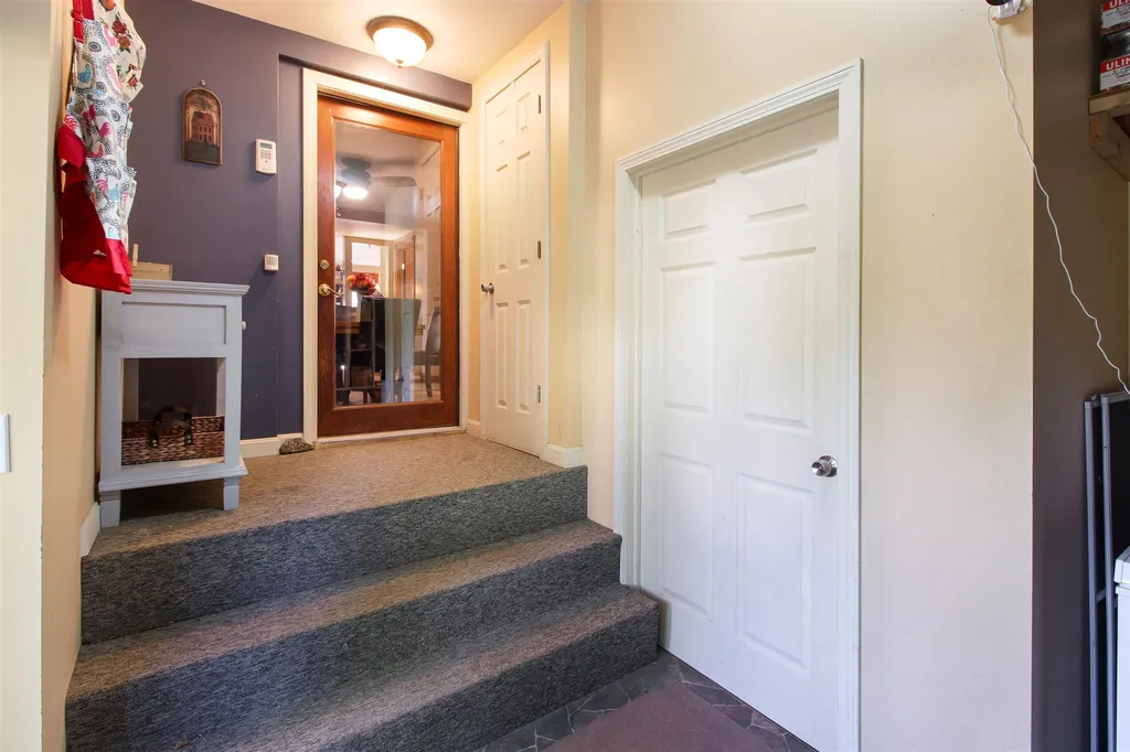 22 Hodgekins Place North Grand Isle VT 05458