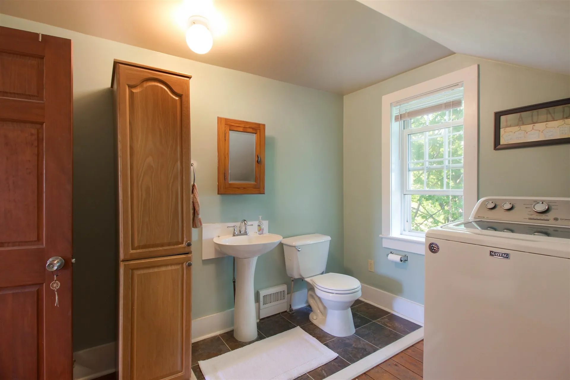 22 Hodgekins Place North Grand Isle VT 05458