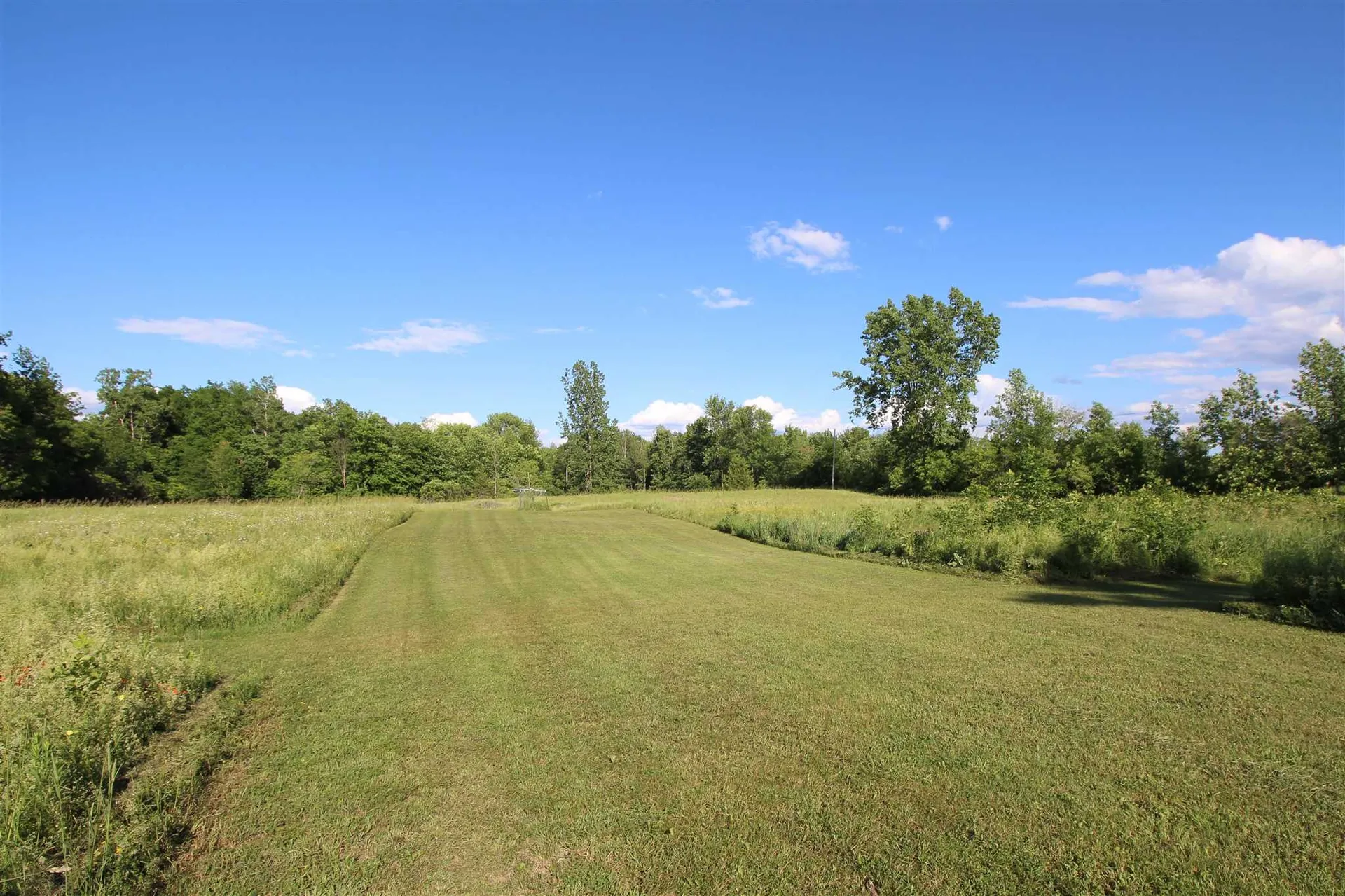 22 Hodgekins Place North Grand Isle VT 05458