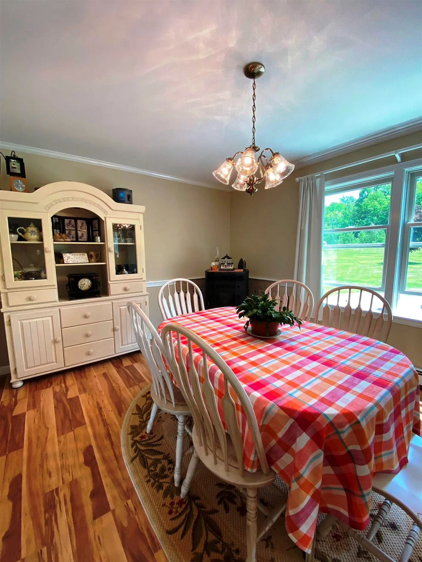 28 Rockwood Avenue Jefferson NH 03583