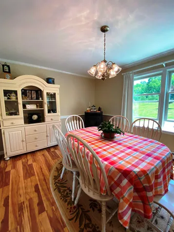 28 Rockwood Avenue Jefferson NH 03583