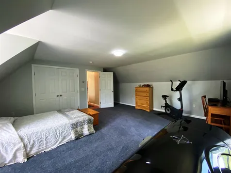 28 Rockwood Avenue Jefferson NH 03583