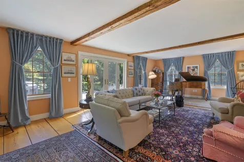 2 Goodfellow Road Hanover NH 03755