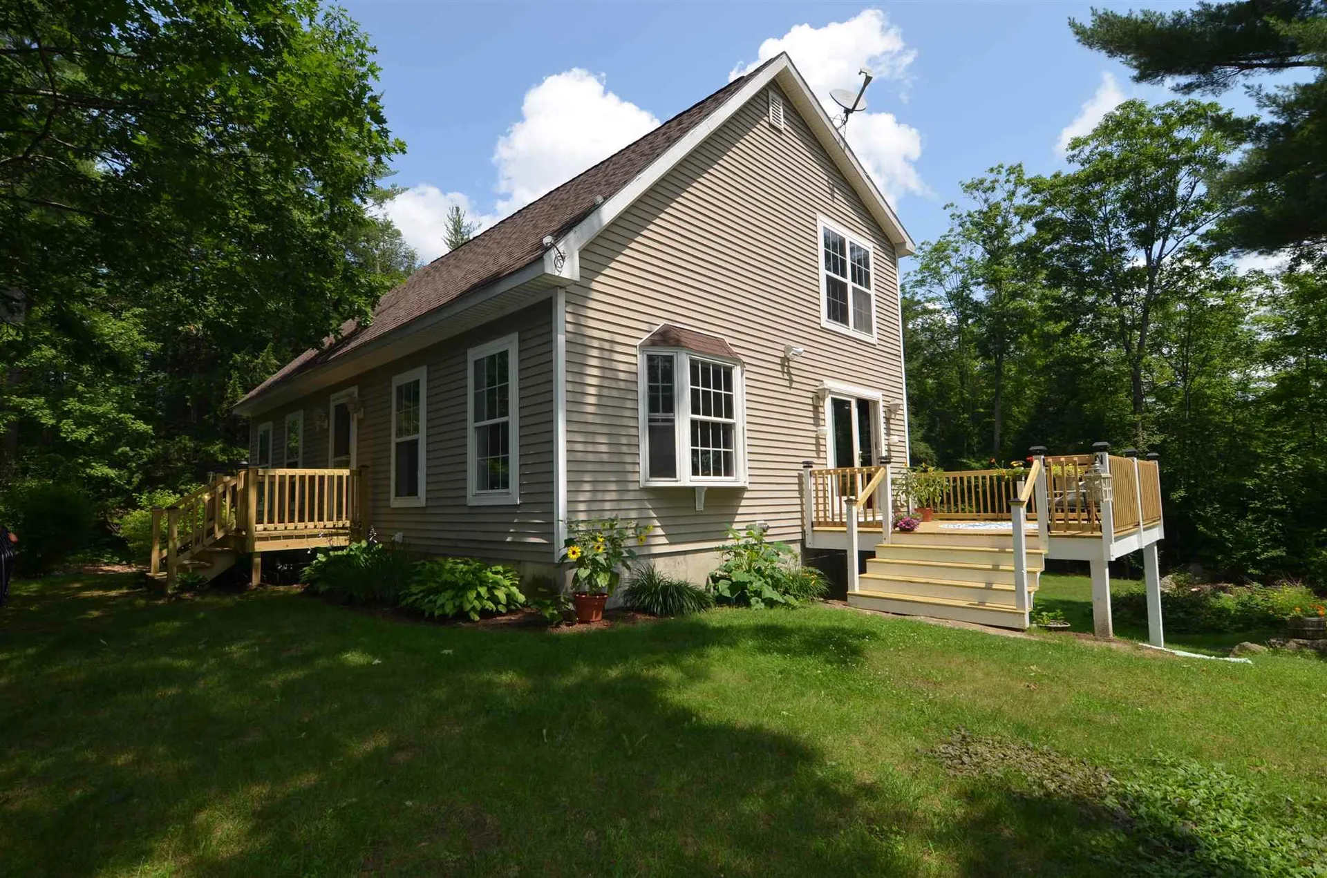 136 Stone Bridge Road Wilmot NH 03287
