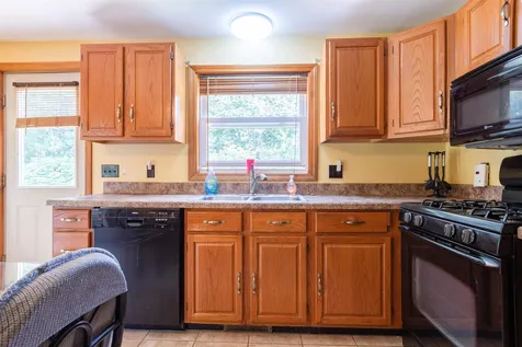 22b Mill Road Kingston NH 03848