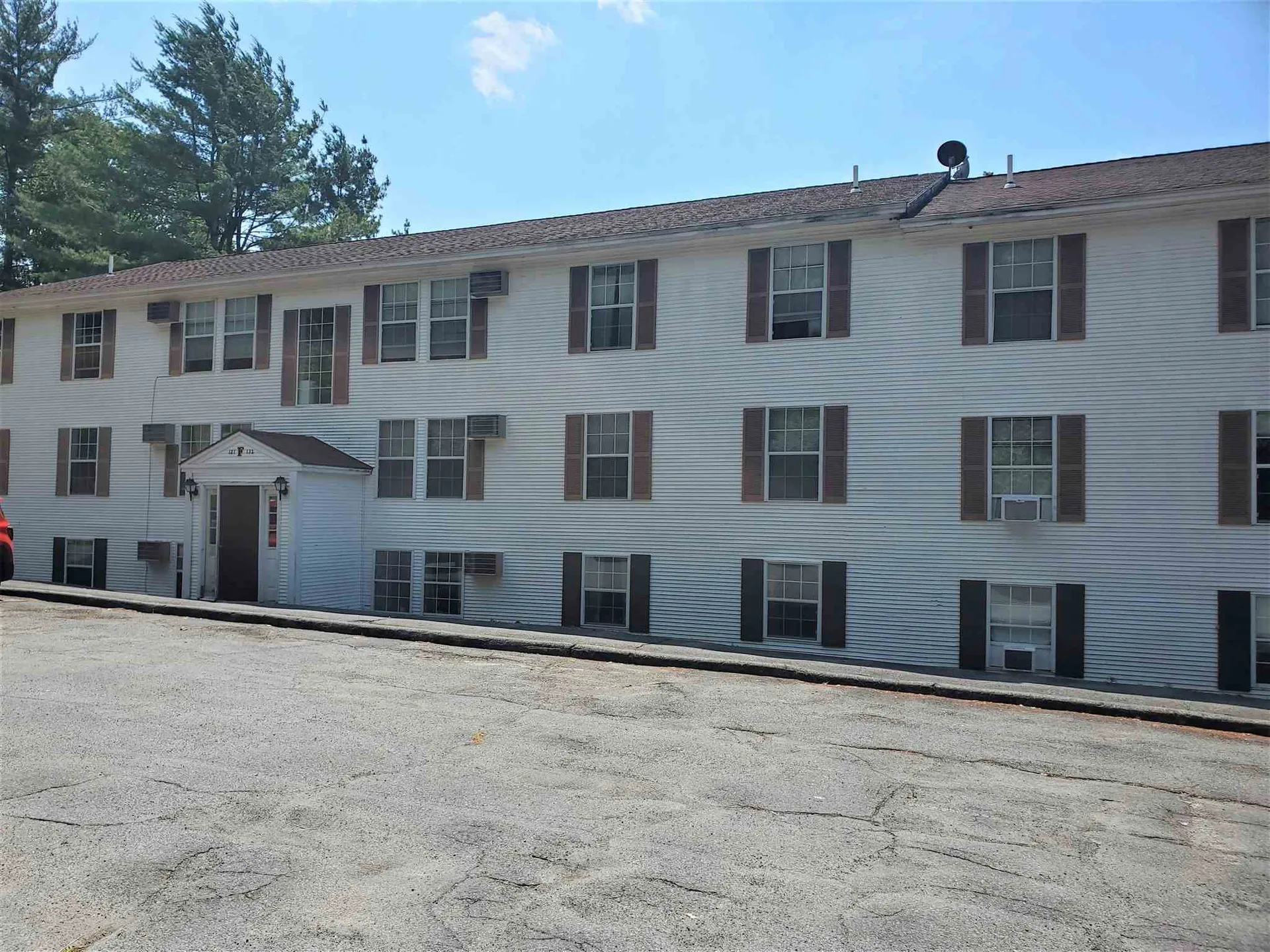 20 Wolf Road Lebanon NH 03766