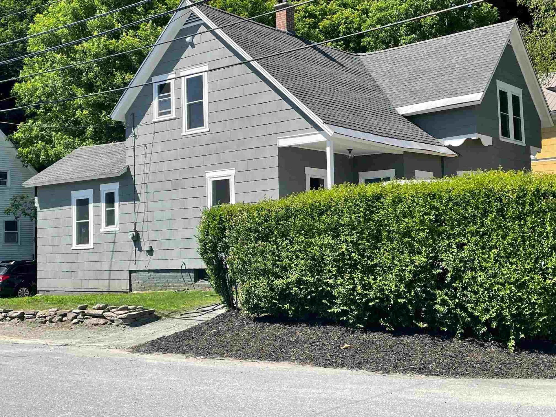 216 Hazen Street Hartford VT 05001