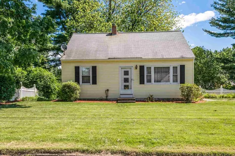 12 Luke Street Nashua NH 03063