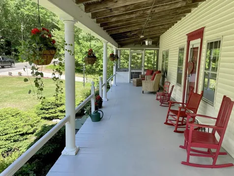 192 N Shore Road Hebron NH 03241
