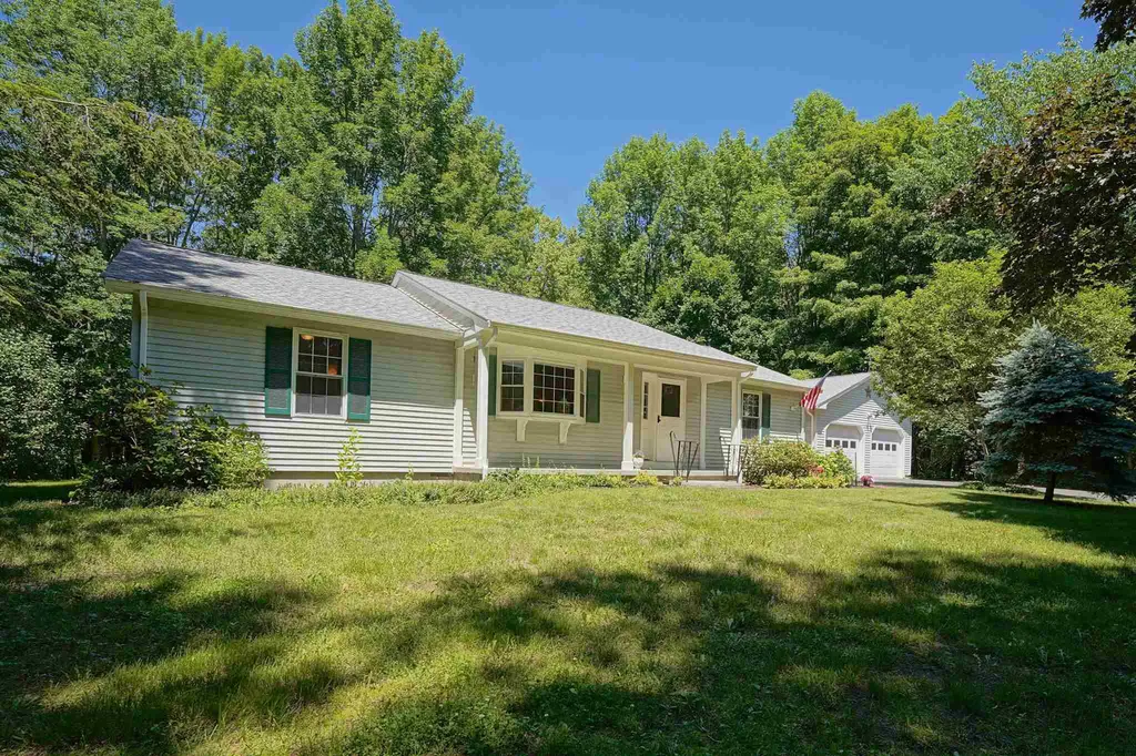 45 Pleasant Street Epping NH 03042