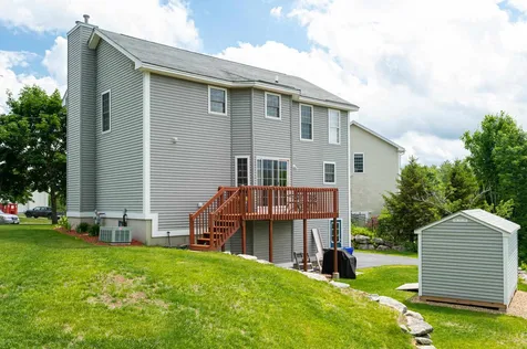 94 Sugar Hill Lane Manchester NH 03109