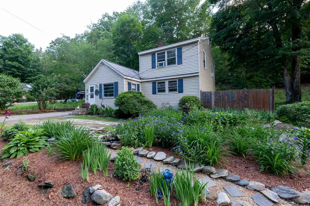 78 Silver Lake Road Hollis NH 03049