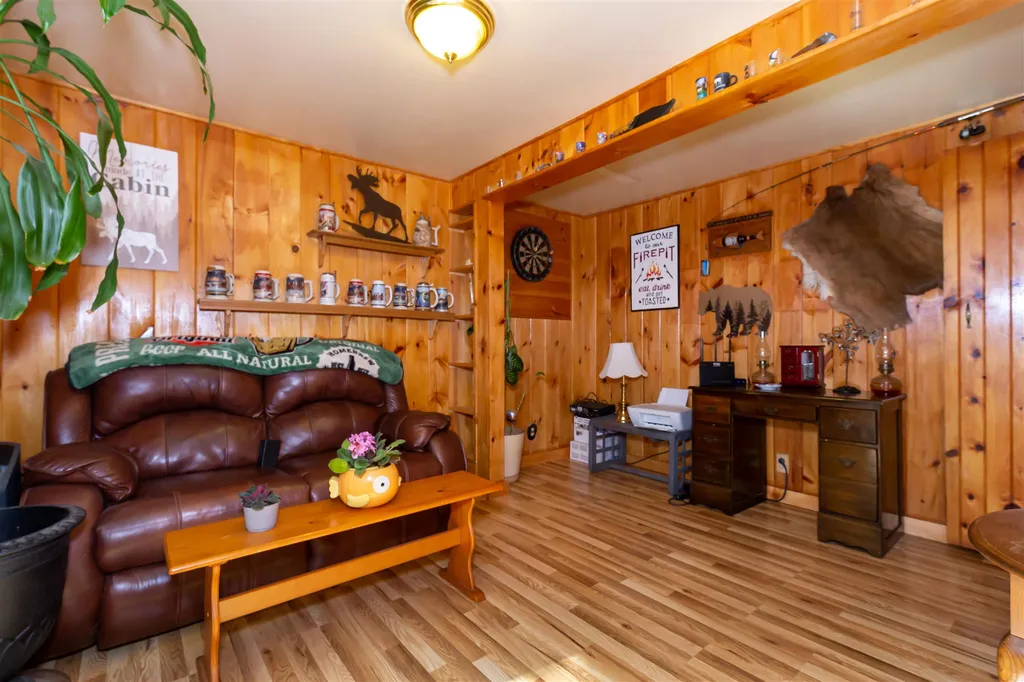 78 Silver Lake Road Hollis NH 03049